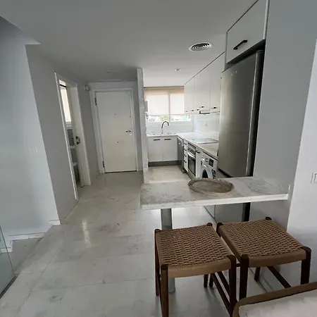Spacious Townhouse In Javea With Swimming Pool *