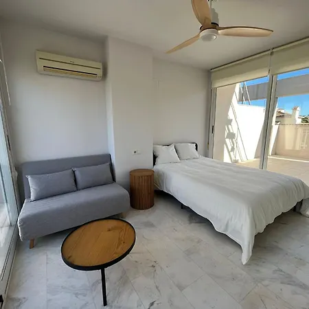 Spacious Townhouse In Javea With Swimming Pool Holiday home *